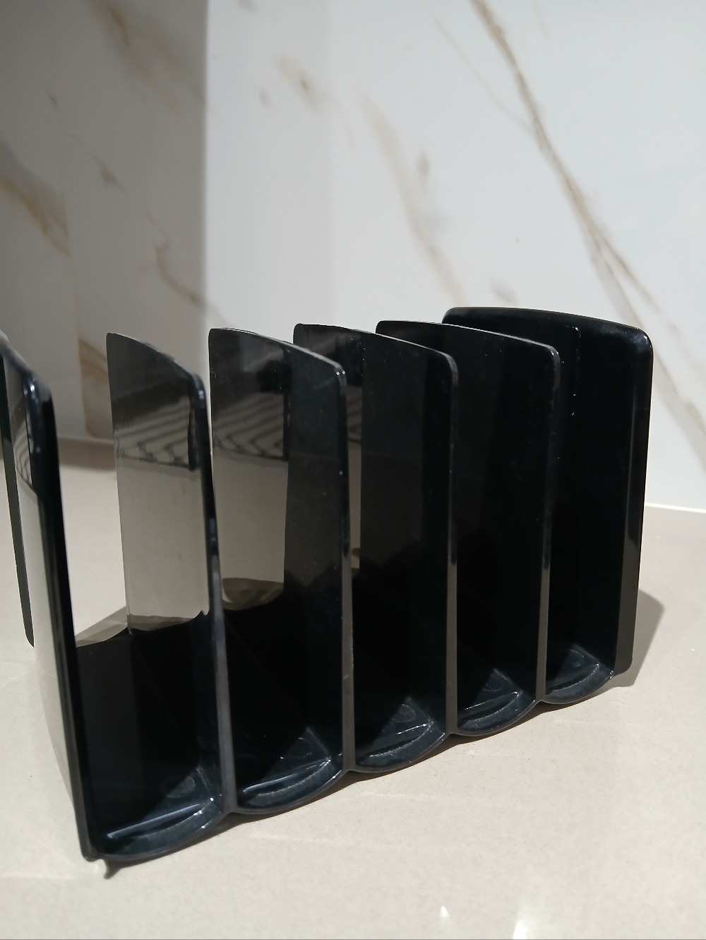 2 File Organizers - Picture 3 of 7